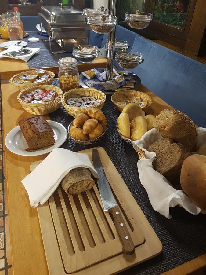 艾尔米塔什酒店 阿尔勒斯海姆 外观 照片